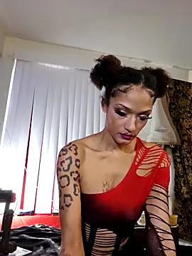 farahmoans4u online show from March 2, 4:03 pm