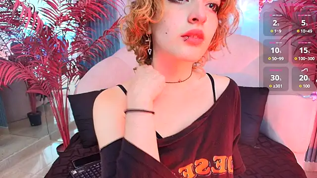 EvaHalsey online show from September 8, 8:19 pm