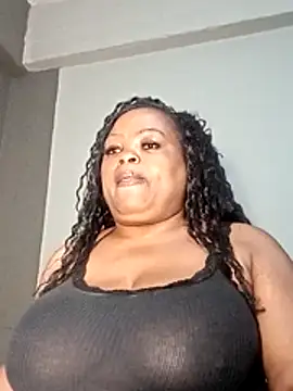 hugemelonsxxx online show from December 2, 6:21 pm