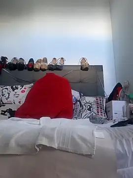 katysquirtdirty online show from September 27, 4:14 pm