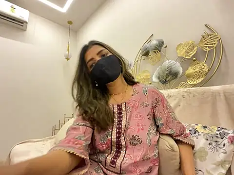 MaYaa  11 online show from March 13, 7:09 am