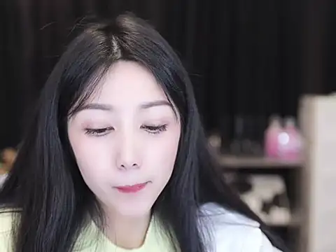 Nuyoah-77 online show from November 20, 4:52 pm