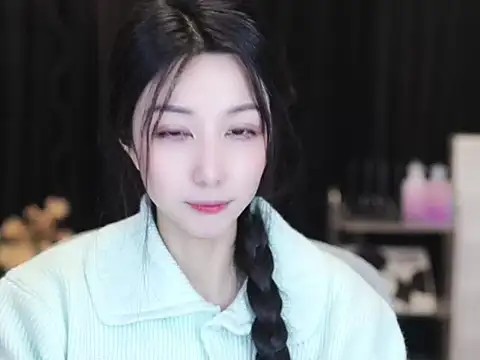 Nuyoah-77 online show from January 5, 5:27 pm