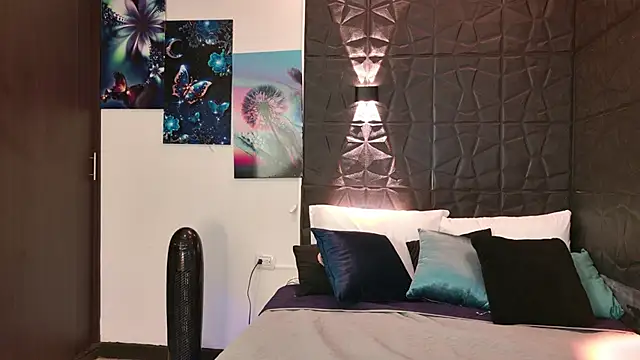 graceymilf666 online show from October 11, 11:25 am