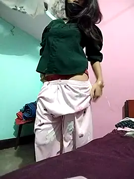 Hotty-Divya online show from November 11, 2:36 pm