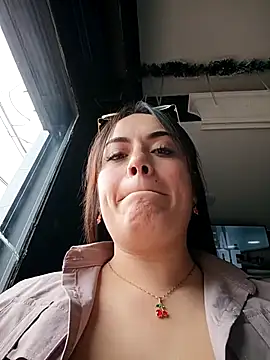 Lesly 10- online show from January 13, 5:50 pm