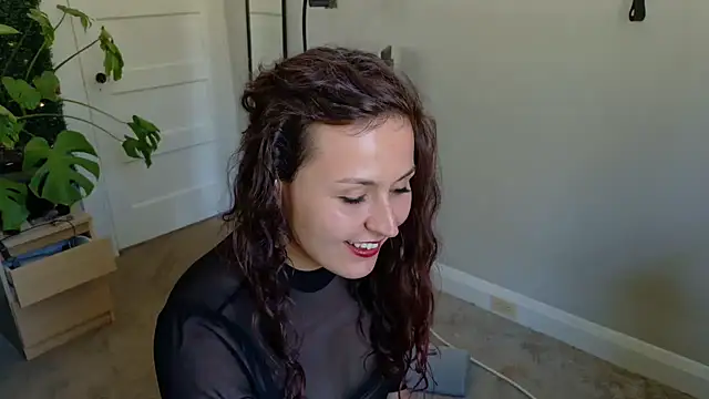 MistressKatie13xxx online show from October 21, 7:29 pm