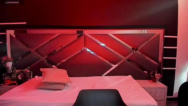 SexyNaf online show from September 19, 7:57 pm