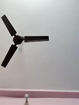 Ivymybae online show from March 21, 4:56 pm