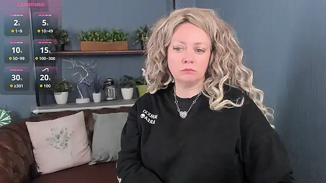 JessicaFoxie online show from March 21, 3:50 pm