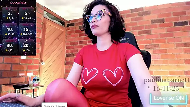 paulinabarnett- online show from November 17, 4:35 am