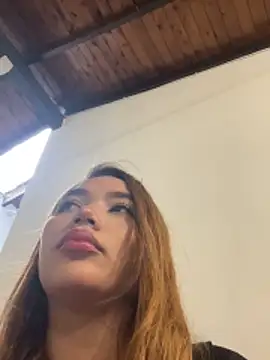 Mia ross16 online show from December 18, 8:57 pm