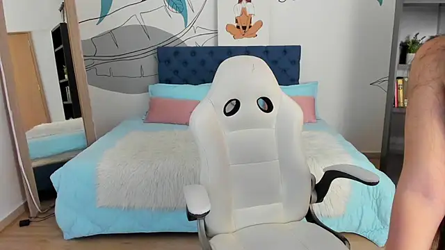 zoe turnner 18 online show from September 21, 7:34 pm