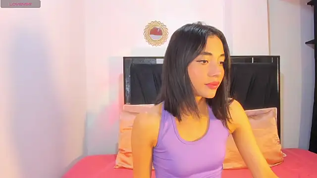 lilithTeen1  online show from January 19, 12:40 am