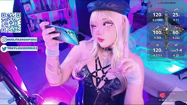 toky doll online show from April 12, 12:30 pm