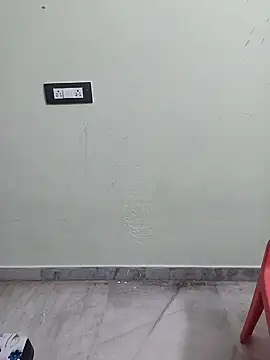 neelu-hoty online show from February 9, 3:36 pm