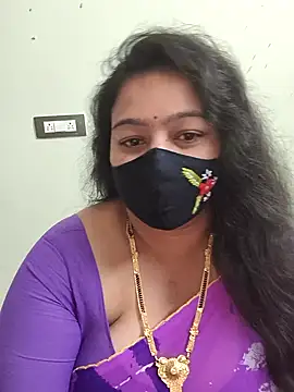 neelu-hoty online show from February 10, 4:32 pm