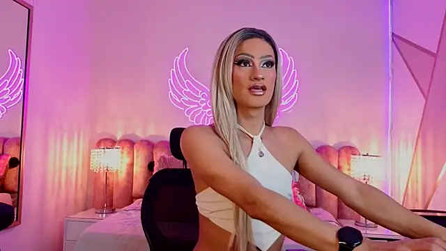  scarletmoore online show from September 11, 8:25 am