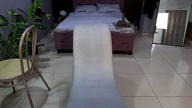 camil milfdream online show from March 9, 12:08 pm