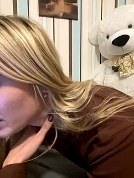 Liya my online show from October 15, 6:43 pm