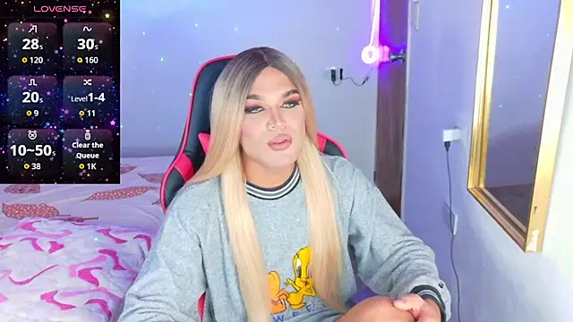 AllisonsweetZ online show from October 13, 1:58 pm