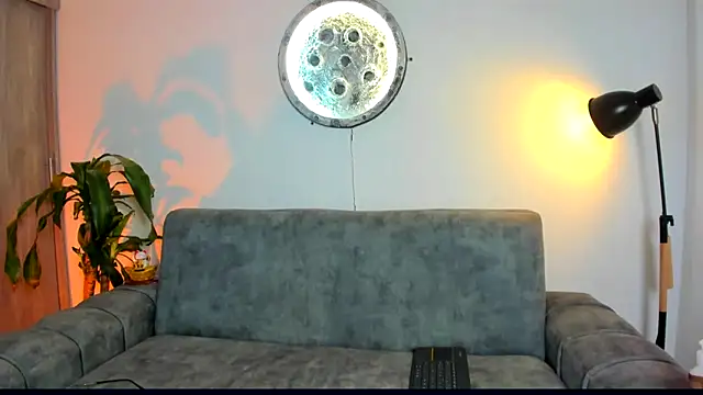 kendal scott1 online show from February 6, 10:57 pm