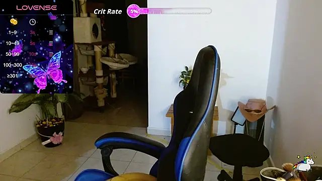 TRIXIE TANG28 online show from March 4, 1:34 am