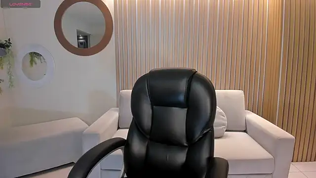 ChloePreston  online show from April 16, 11:54 am