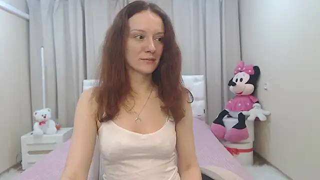 BarbaraStily online show from March 3, 3:40 pm