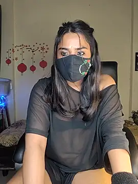 Black-Pearll online show from April 12, 7:55 am