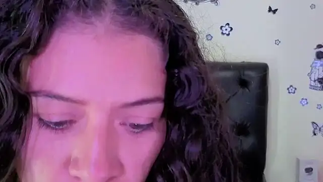 daniela rivasth online show from September 11, 2:56 am