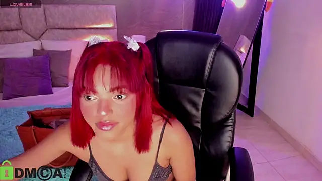 Cristal  adams online show from January 12, 12:32 pm