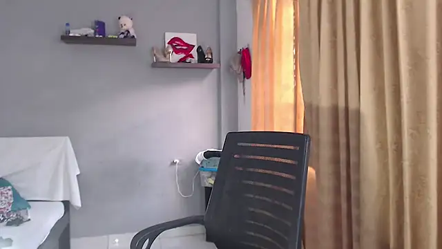 SusanLeroy online show from December 22, 11:35 am