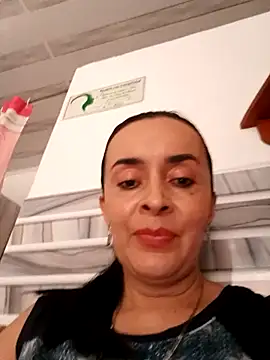 Samantha Sullivan  online show from September 13, 8:28 pm