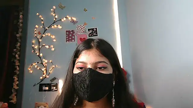 Reena Singh53 online show from October 13, 3:14 pm