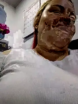 Bruja  Scarlata online show from December 19, 10:51 am