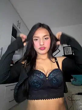 Dulceeany online show from October 9, 11:31 pm