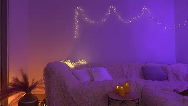 lorrie love story online show from March 6, 10:54 am