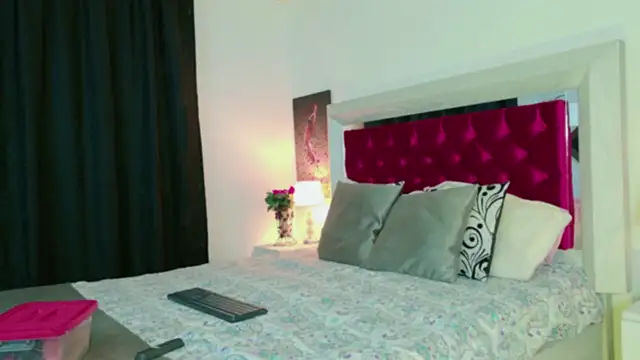 Lizzymontanaa online show from September 23, 4:10 am