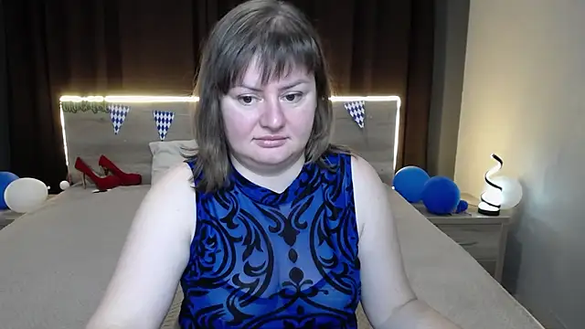 ZannaDreil online show from September 30, 6:57 pm