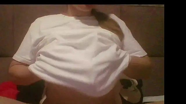 Sladkiegubki online show from September 30, 12:16 am