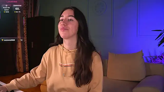 Belle Via online show from March 30, 2:05 pm