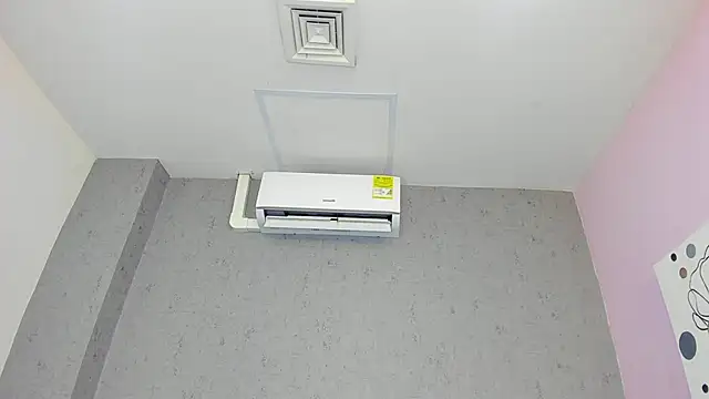 Tiffany mendez online show from April 13, 12:06 pm