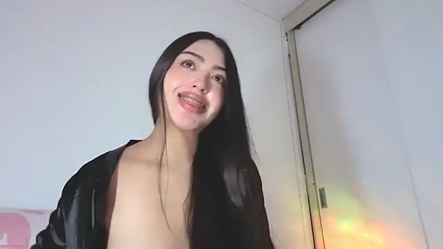 Melanie-Roberts online show from April 5, 3:16 am