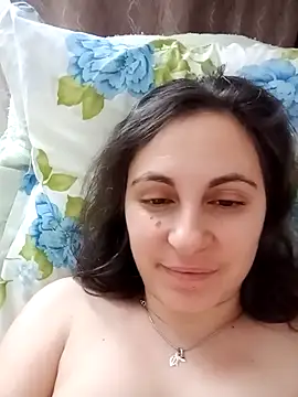 ShelaDiass online show from January 18, 6:32 am