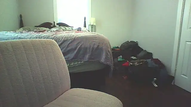 Big-Tits-McGee online show from September 24, 8:08 pm