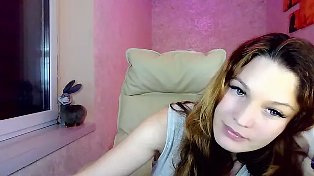 impossibleluna online show from February 11, 6:31 pm