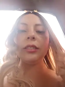 madelaine- online show from September 29, 8:47 pm