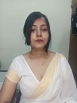 Miss-Riyasingh online show from May 17, 1:43 pm