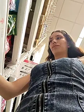 aurelialux online show from October 4, 10:03 pm